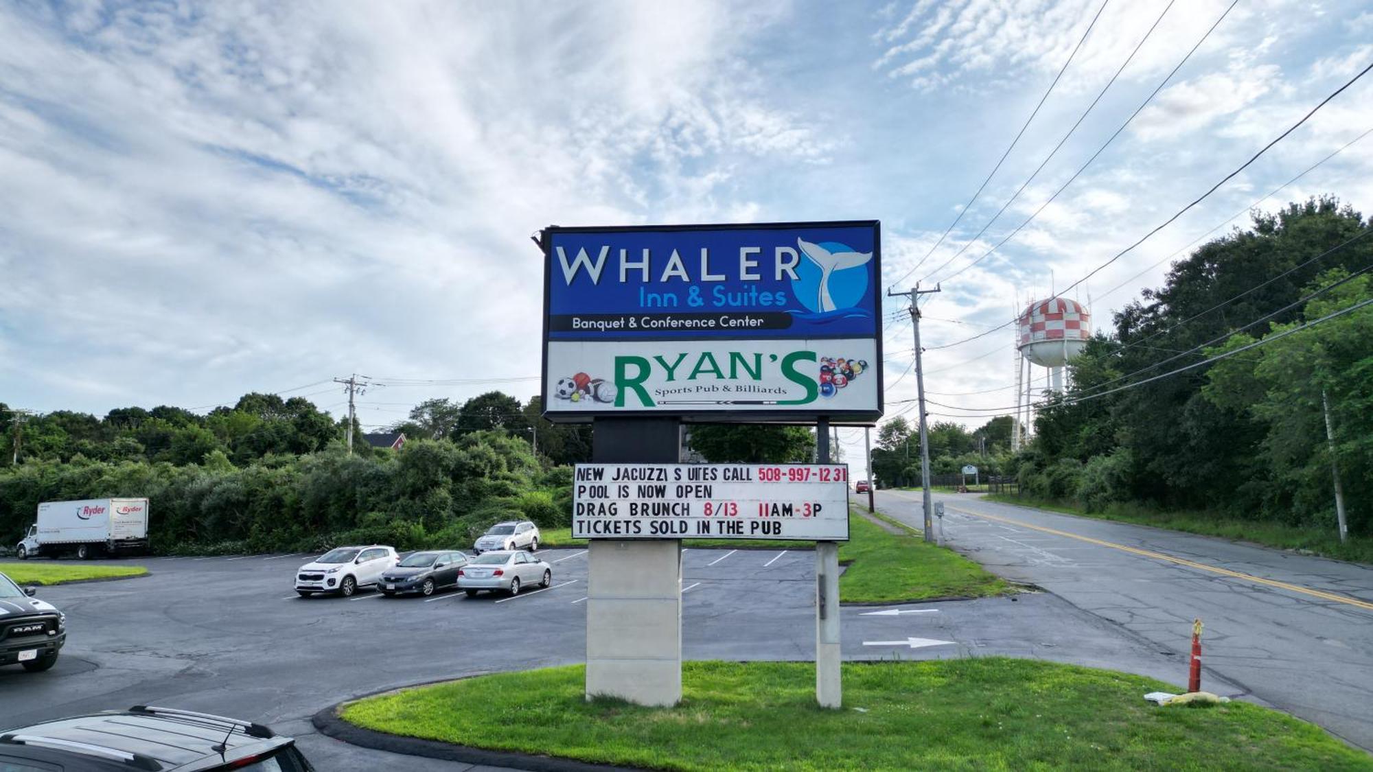 Whalers And Motel